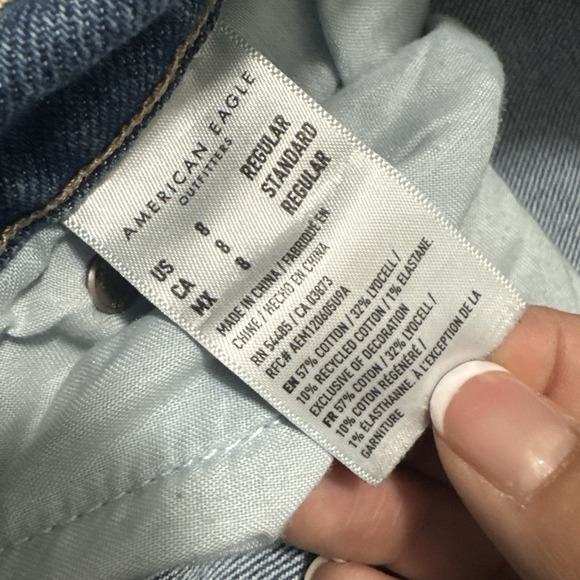 American Eagle Regular Straight Jeans Women Size 8 Medium Wash Distressed - Picture 4 of 7
